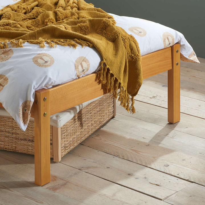 Denver Shaker Style Bed with Solid Pine Frame and Slatted Base for Firm Support