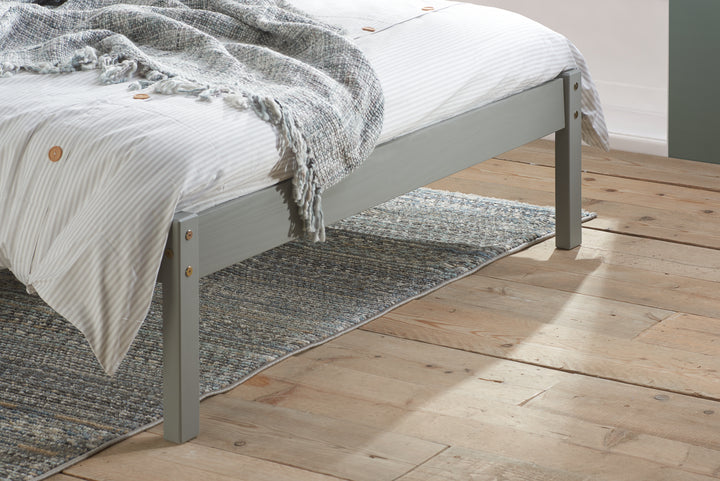 Denver Shaker Style Bed with Solid Pine Frame and Slatted Base for Firm Support
