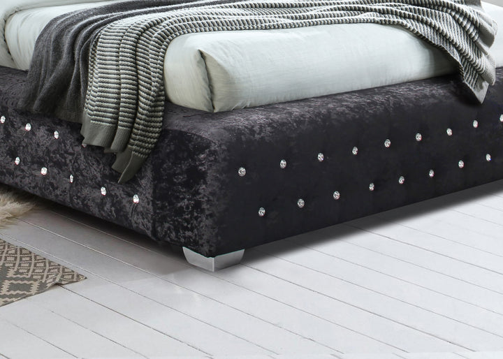 Grande Upholstered Bed with Diamond Buttoned Headboard in Crushed Velvet