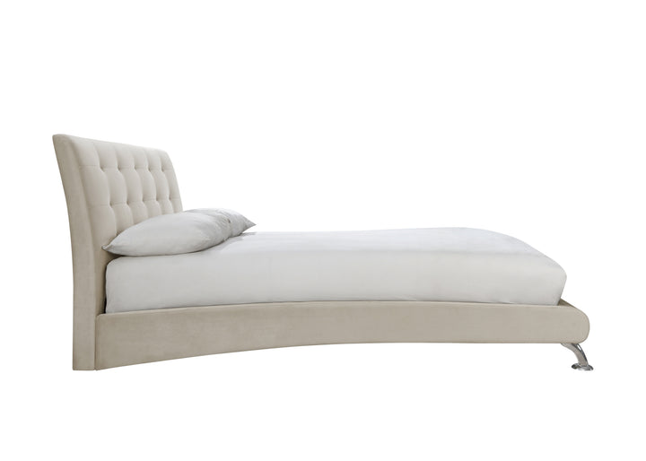 Modern Hemlock Bed with Curved Design and Chrome-Plated Feet