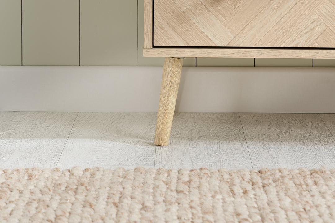 Herringford 4 Drawer Chest Oak Effect Storage for Stylish Bedrooms