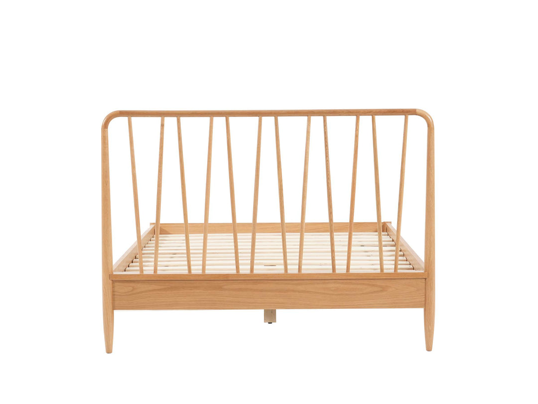 Jesper Oak Bed with Distinctive Spindled Headboard for Stylish Bedrooms