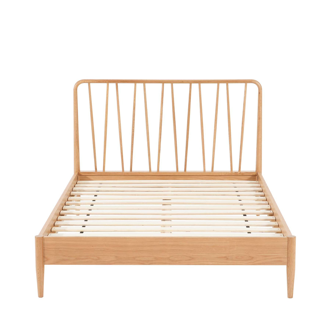 Jesper Oak Bed with Distinctive Spindled Headboard for Stylish Bedrooms