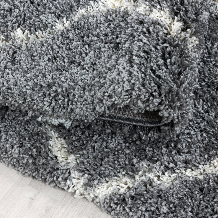 Grey Fluffy Shaggy Rug Diamond Geometric - TidySpaces