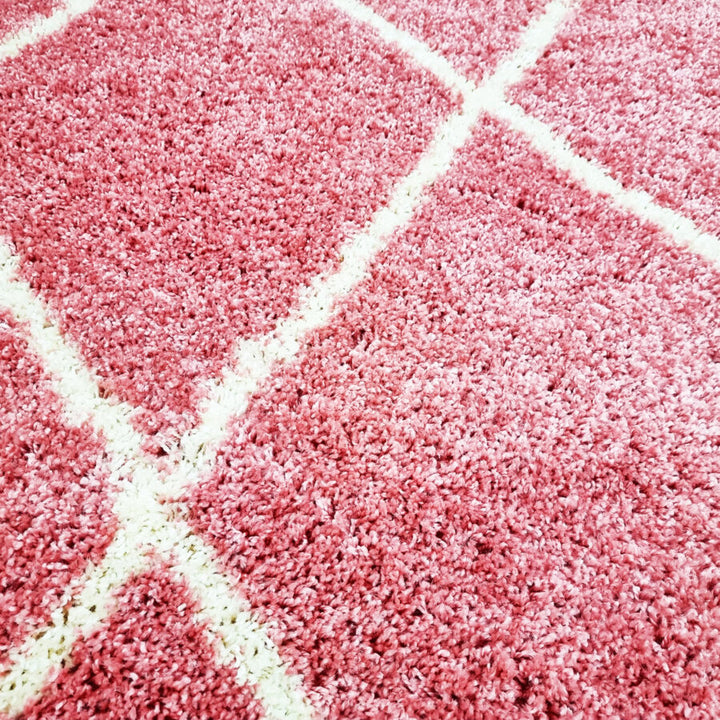 Pink Fluffy Shaggy Rug Diamond Geometric