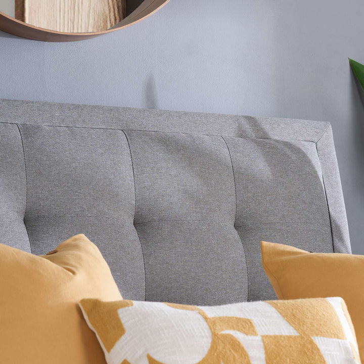 Sophisticated Shelby Bed with Storage Drawers and Deep-Buttoned Headboard