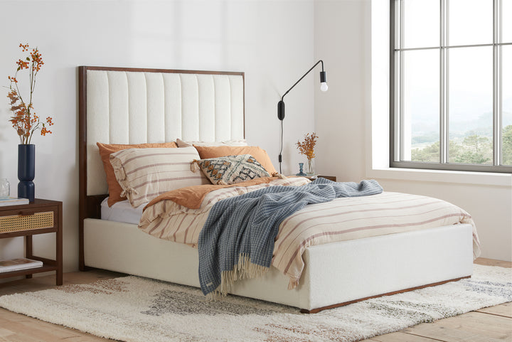 Unbranded Bed with Textured White Boucle Upholstery for Modern Elegance