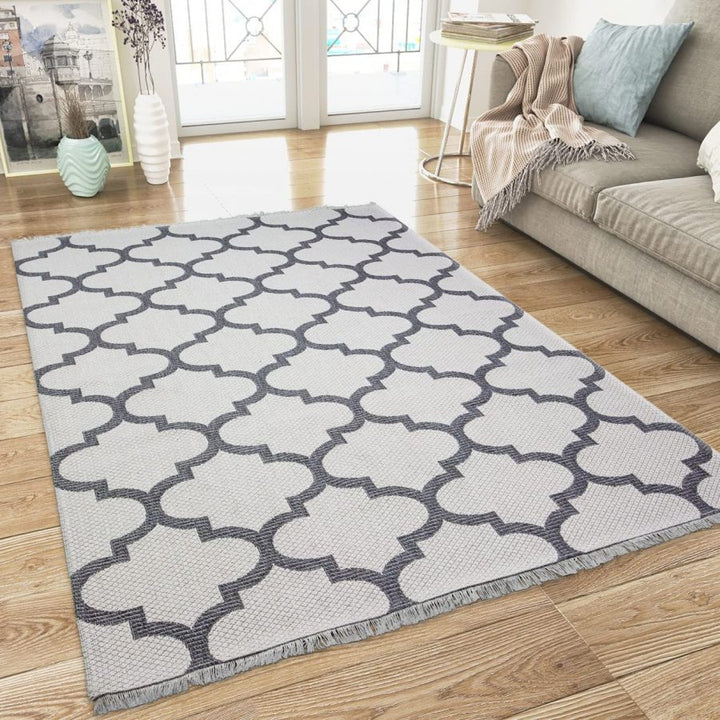 Cotton Rug Cream Grey Trellis Pattern with Tassels