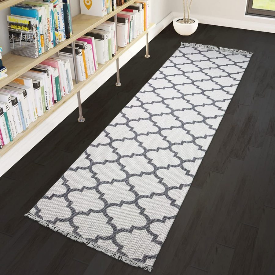 Cotton Rug Cream Grey Trellis Pattern with Tassels