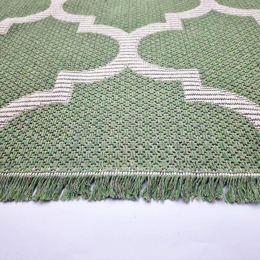 Cotton Rug Green Trellis Pattern with Tassels