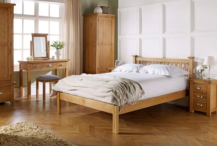 Chunky Wooden Woburn Bed with Rustic Slatted Headboard for Versatile Interiors