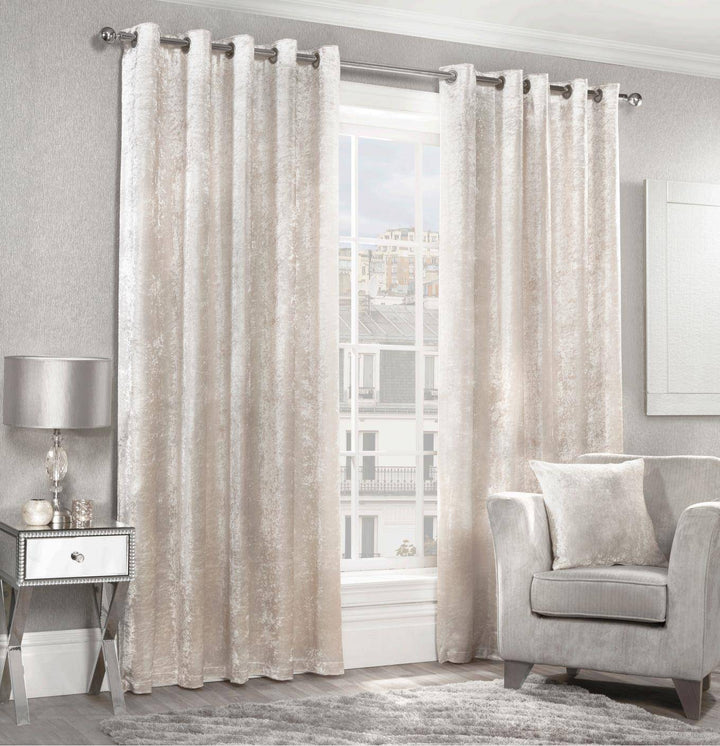 Crushed Velvet (Ring Top Curtains) - TidySpaces