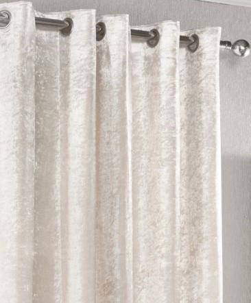 Crushed Velvet (Ring Top Curtains) - TidySpaces