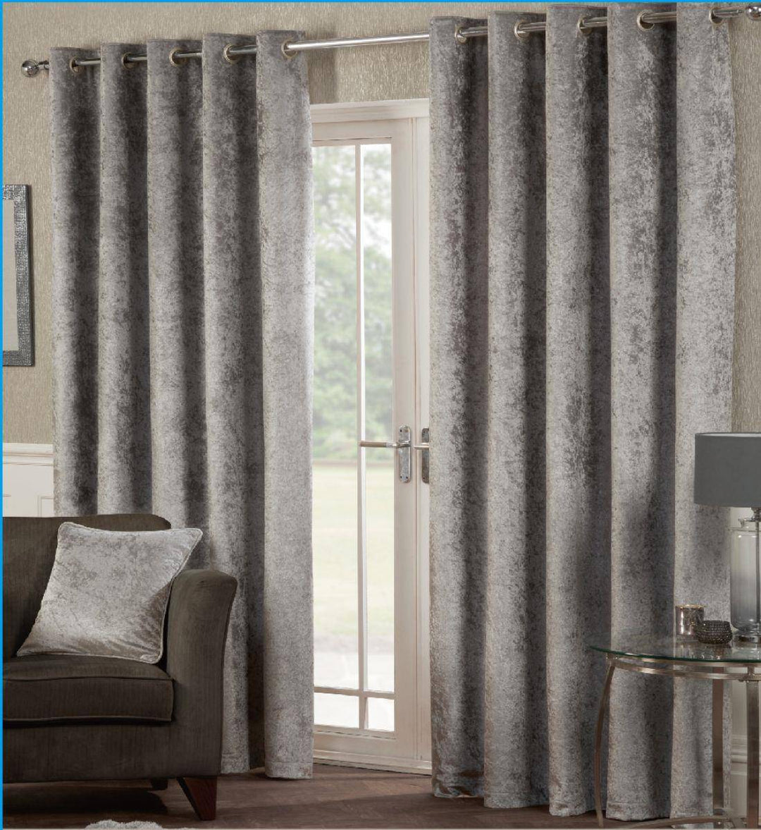 Crushed Velvet (Ring Top Curtains) - TidySpaces