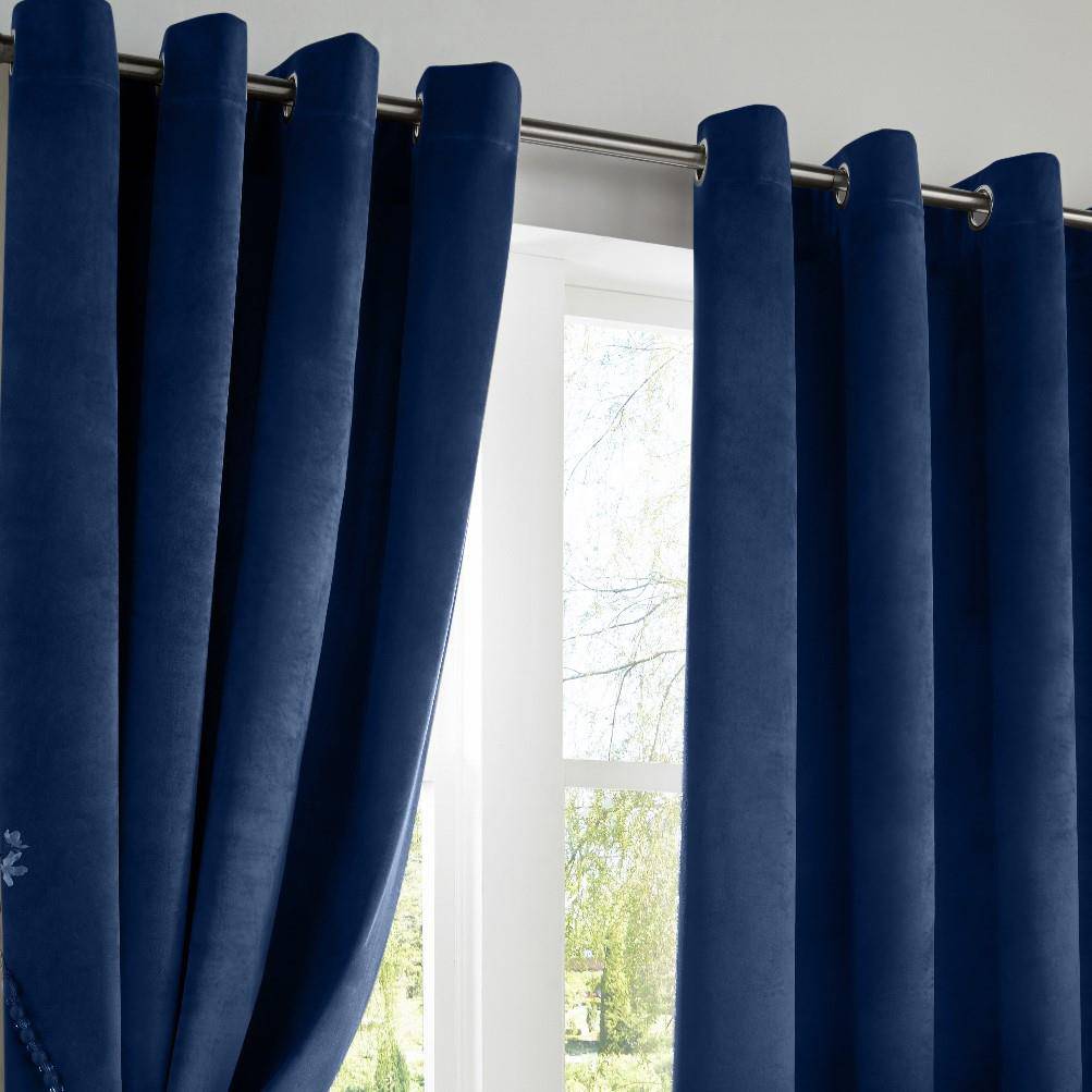 Velvet Blackout (Ring Top Curtains) - TidySpaces