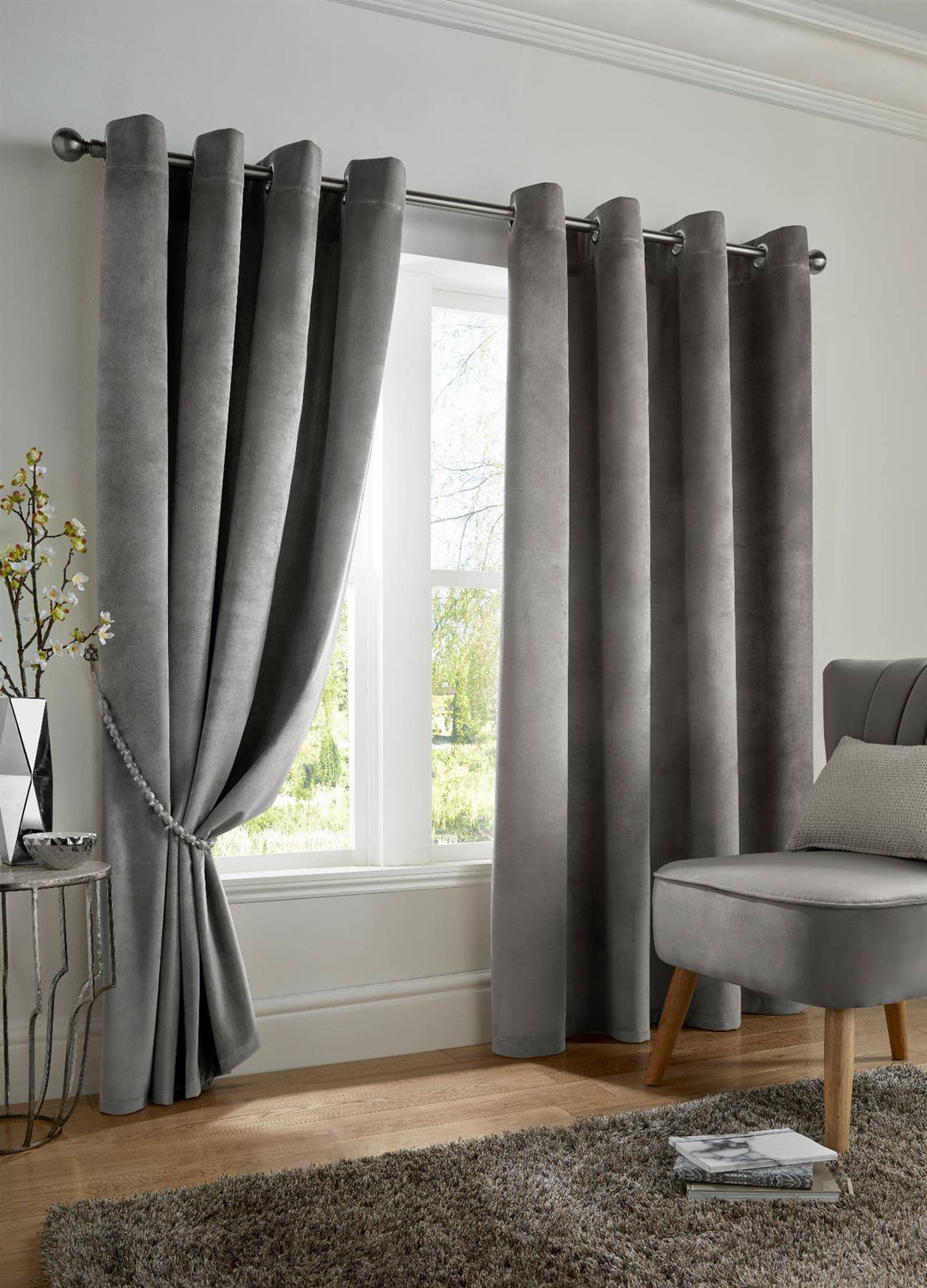 Velvet Blackout (Ring Top Curtains) - TidySpaces