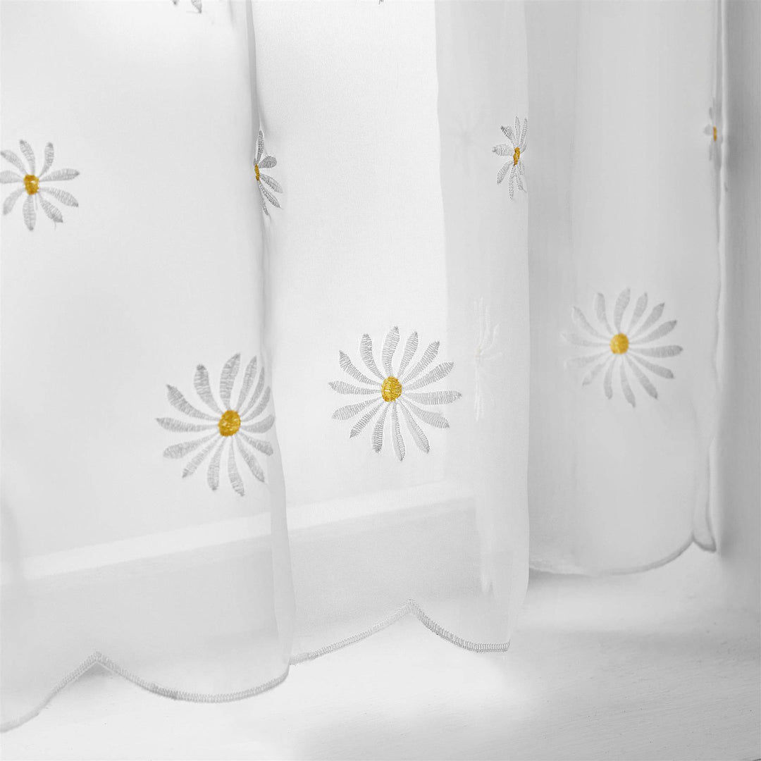 Daisy Cafe Curtain Panel - TidySpaces