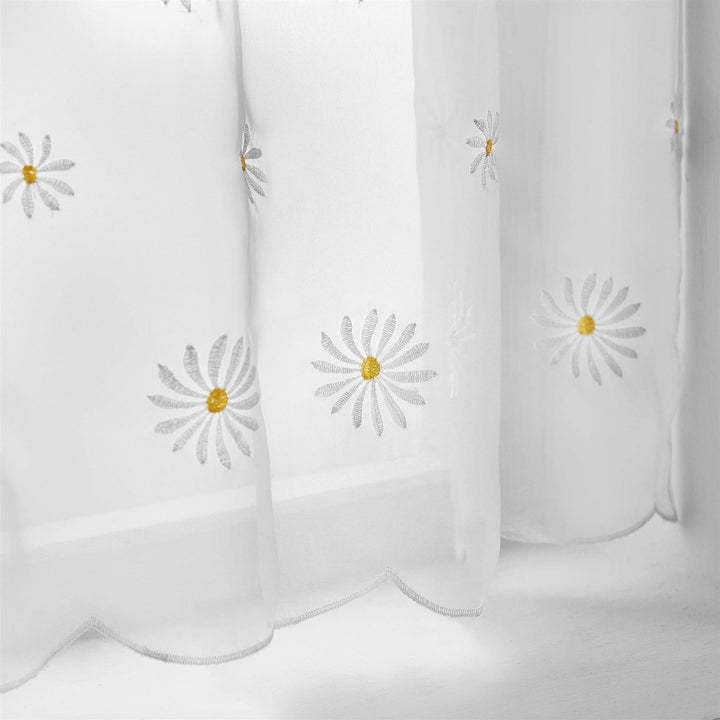 Daisy Cafe Curtain Panel - TidySpaces