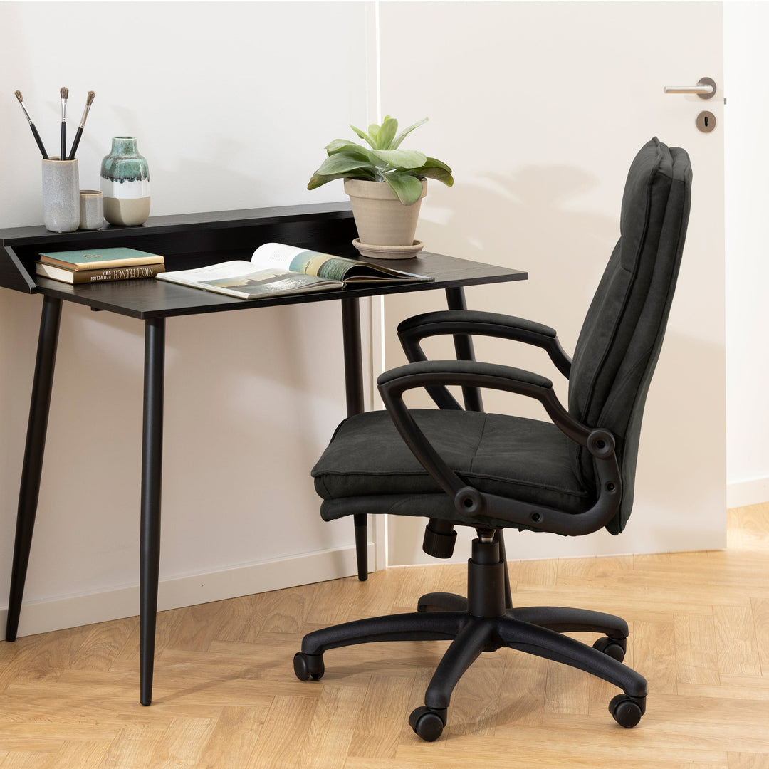 Brad Swiverl Desk chair with Armrest in Black - TidySpaces