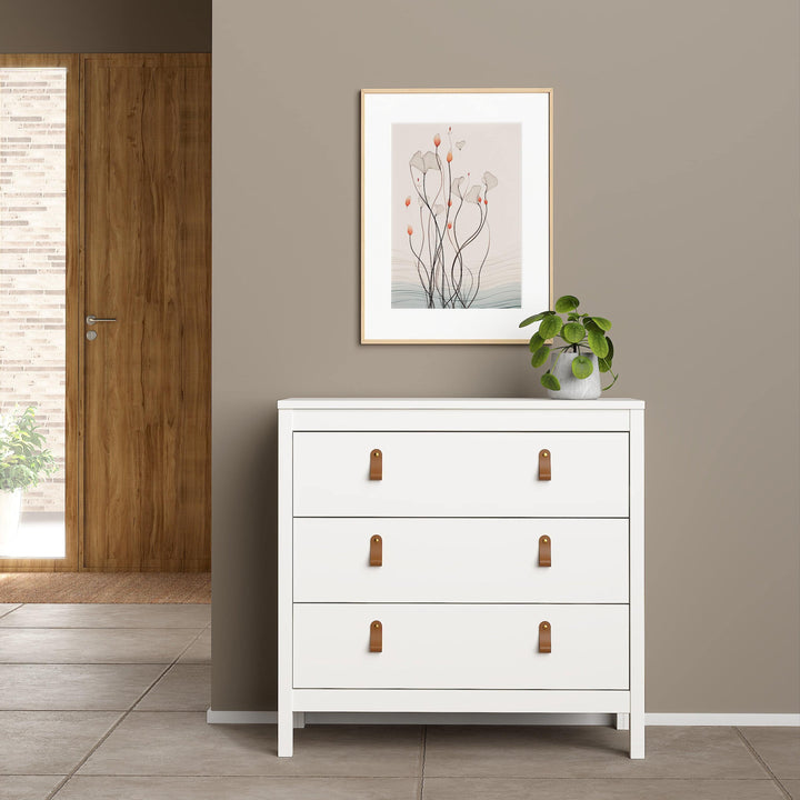 Barcelona Chest 3 drawers in White - TidySpaces