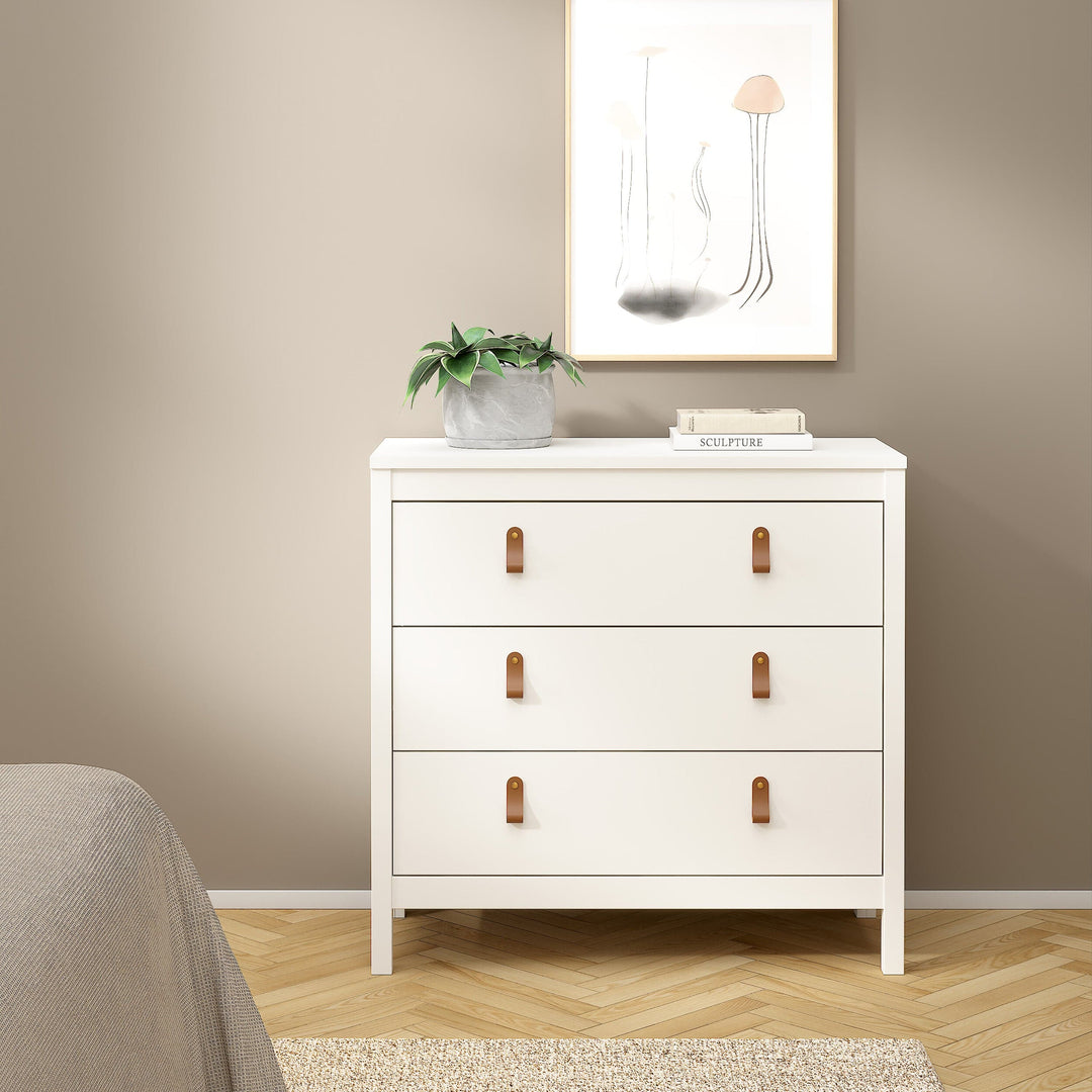 Barcelona Chest 3 drawers in White - TidySpaces