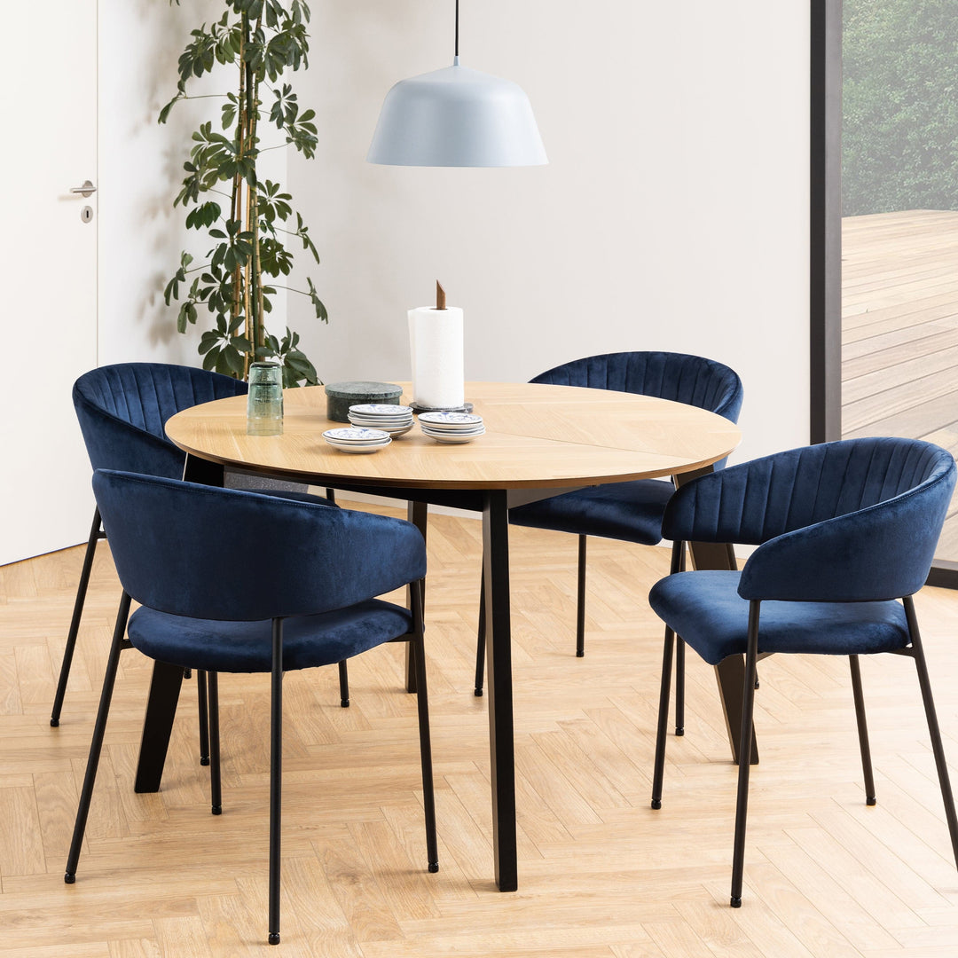 Georgetown Round Dining Table in Oak & Black - TidySpaces