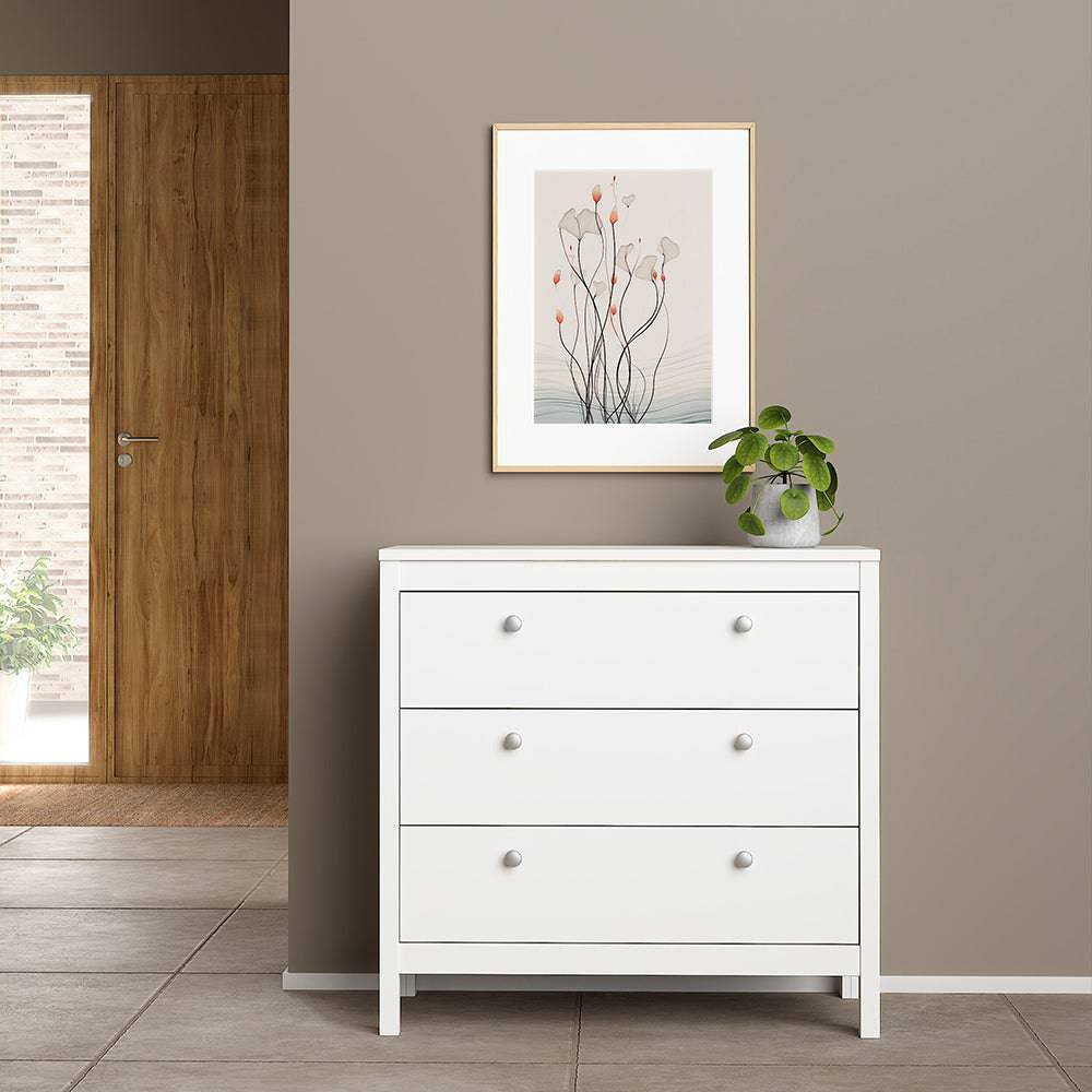 Madrid Chest 3 drawers in White - TidySpaces