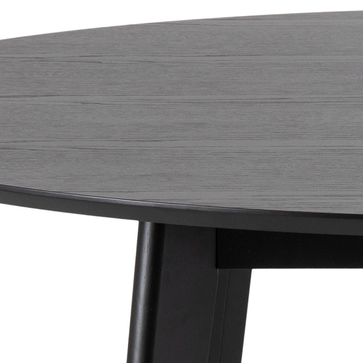 Roxby Round Dining Table in Black 140x76cm - TidySpaces