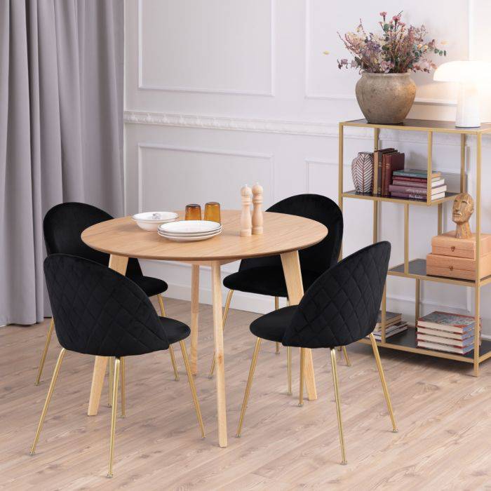 Roxby Round Dining Table in Oak 105x76cm - TidySpaces