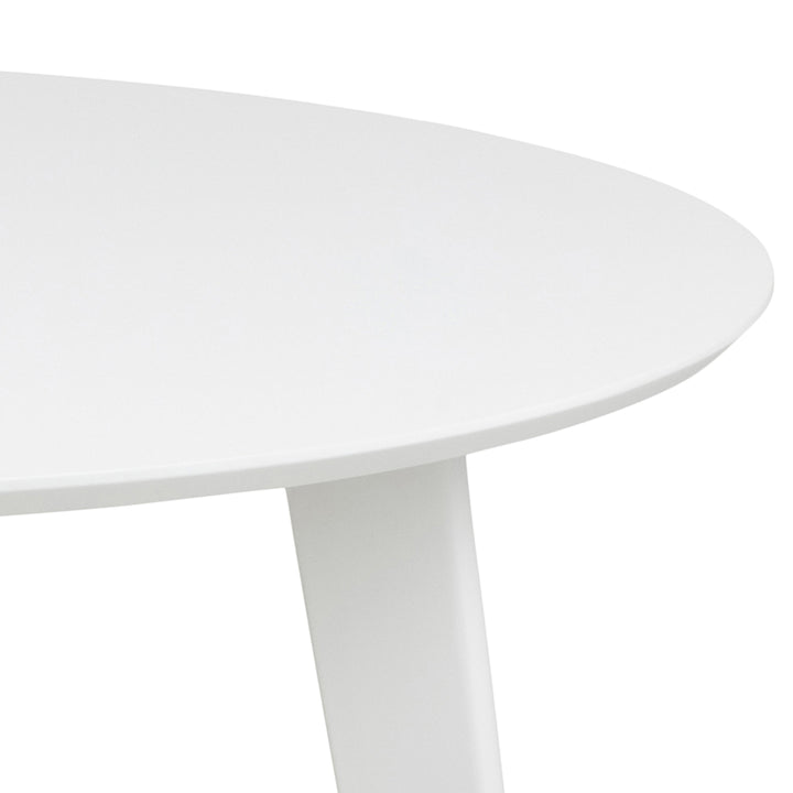 Roxby Round Dining Table in White - TidySpaces