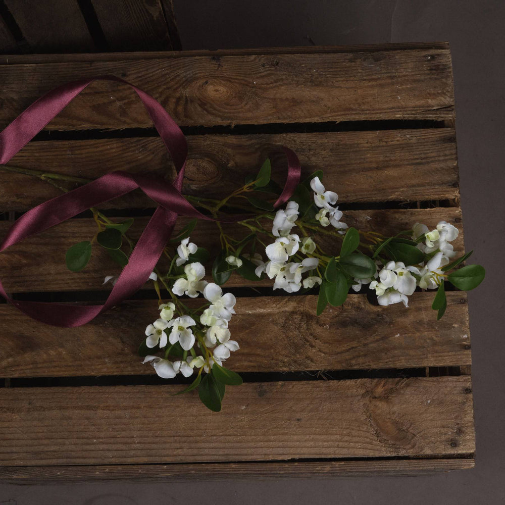 White Spring Mock Orange Flower - TidySpaces