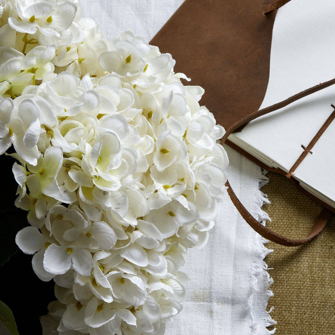 White Hydrangea Bunch - TidySpaces