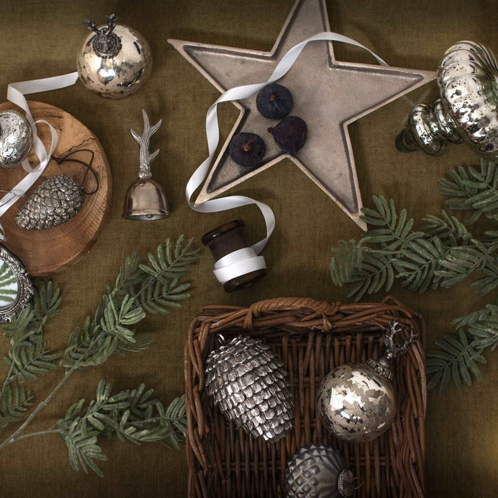 Cast Aluminium Large Star Dish - TidySpaces