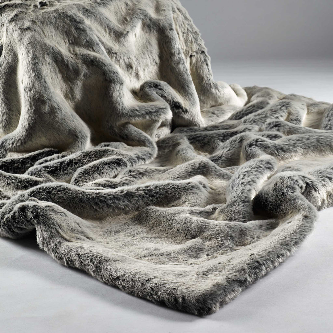 Silver Shimmer Faux Fur Throw - TidySpaces