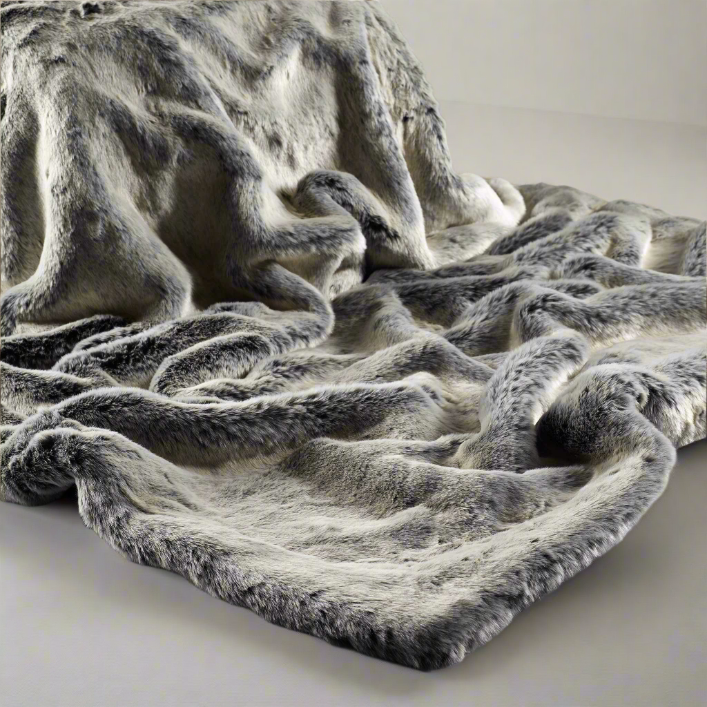 Alaska Fox Faux Fur Throw