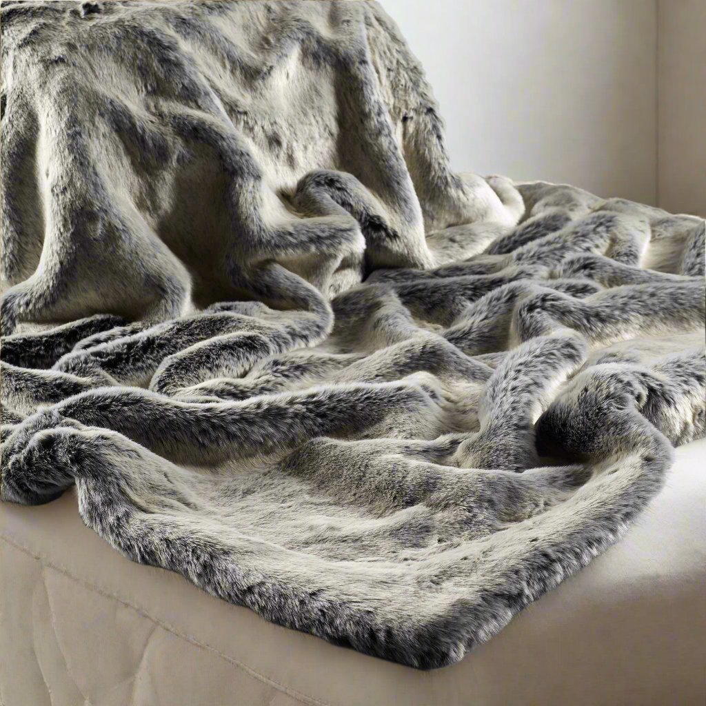 Alaska Fox Faux Fur Throw