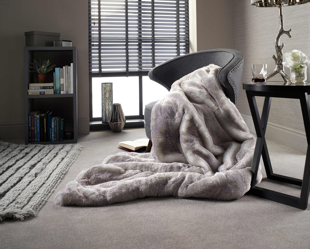 Moonlit Elegance Accent Faux Fur Throw - TidySpaces