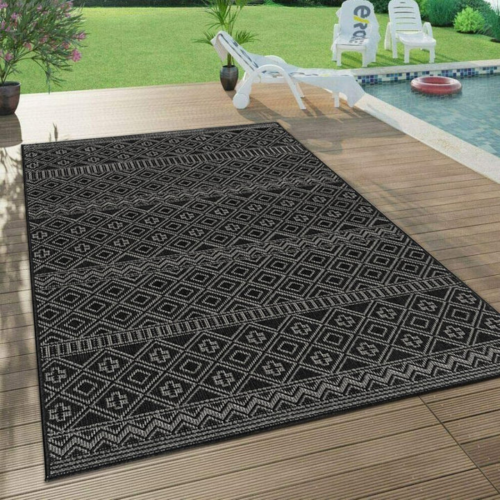 Outdoor Indoor Rug Black White Cream Reversible Quality Mat Diamond Geometric Design