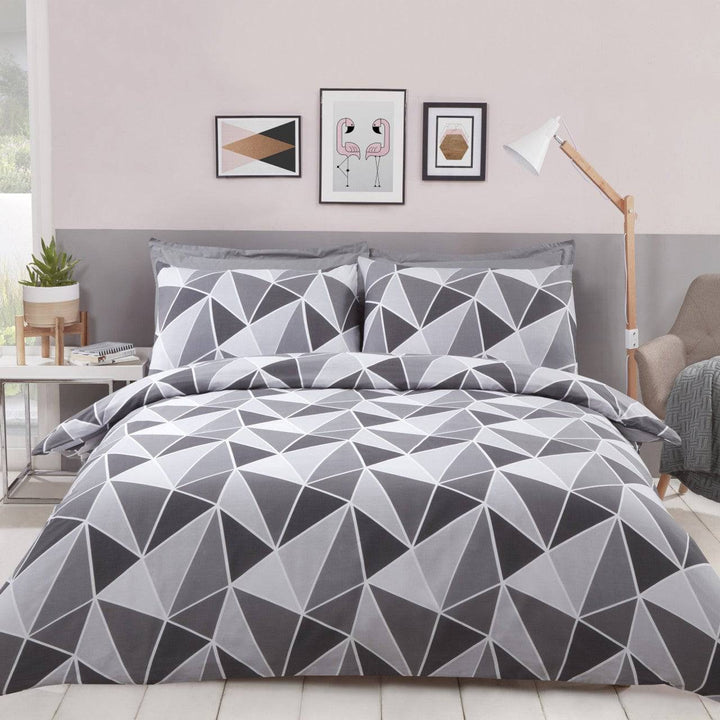 Leo Duvet Set - TidySpaces