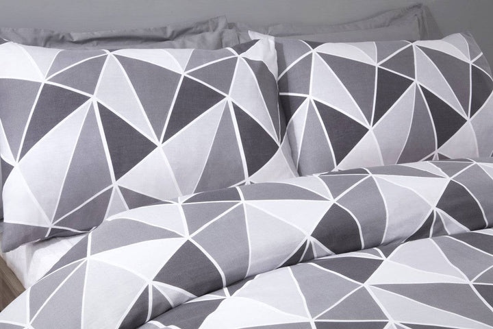 Leo Duvet Set - TidySpaces