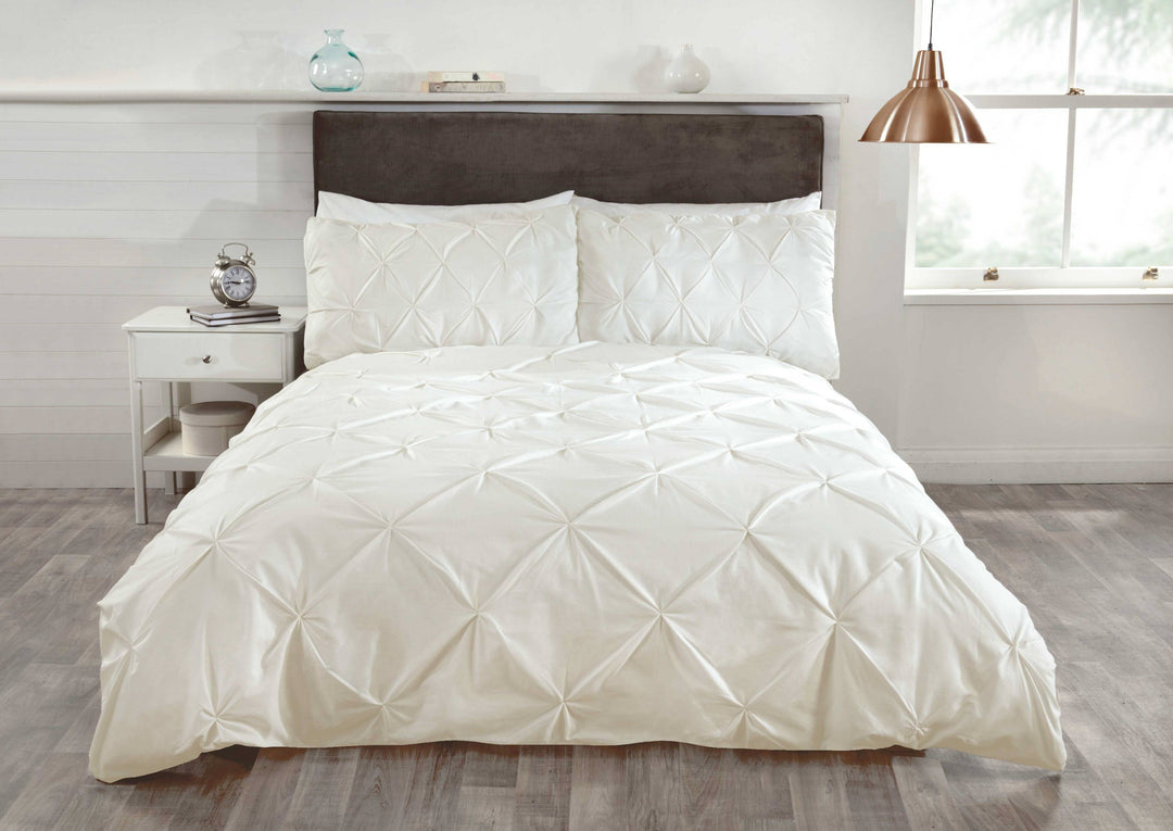 Balmoral Duvet Set - TidySpaces