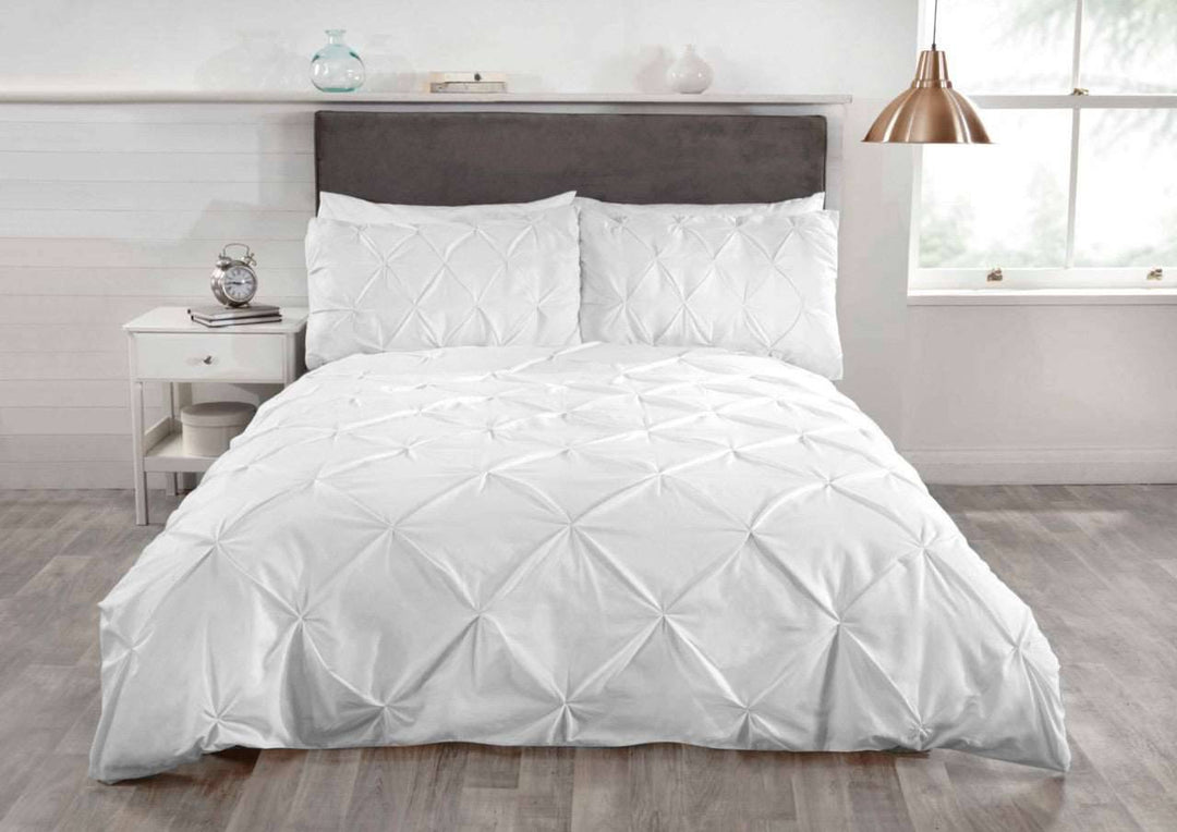 Balmoral Duvet Set - TidySpaces