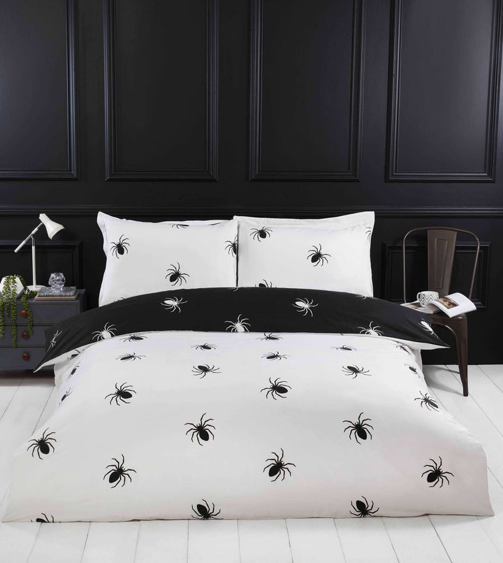 Black Spider MF Duvet Set - TidySpaces